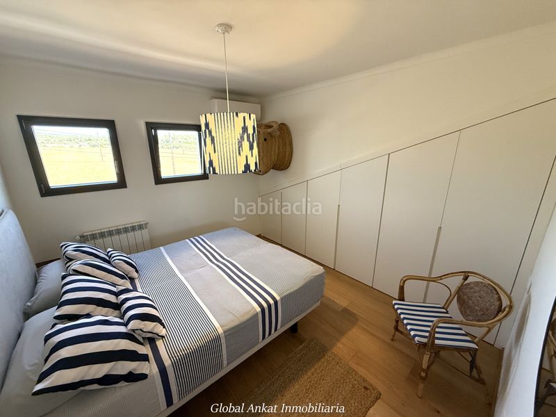 Foto be611e9c-5a3f-43c3-9e6c-521031eba85c. Chalet with fireplace parking in Portocolom Felanitx