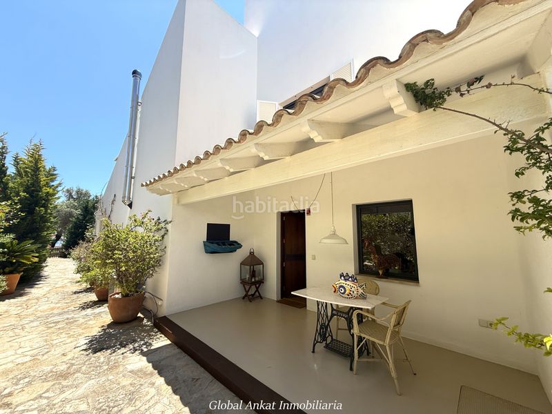 Foto f0d731bb-9d18-4b36-aaad-ae55577b5d02. Chalet with fireplace parking in Portocolom Felanitx