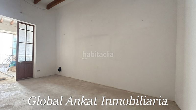 Foto 61e18f86-8894-4d7a-8e0f-cf59b72ebbcc. Casa amb xemeneia a Felanitx poble Felanitx