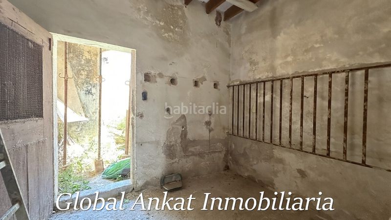 Foto 9ee9c40d-68e0-49ff-a77d-22d6881ebd17. Casa amb xemeneia a Felanitx poble Felanitx