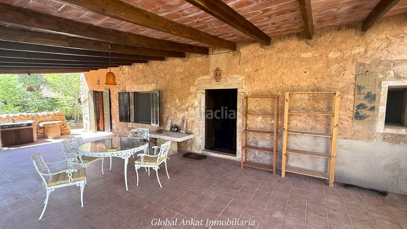 Foto 756264e7-8aa2-4d55-a5ac-03420d772ce1. Masía exclusiva finca rústica tradicional con piscina y casa de invitados a minutos (ref. f2087) en Santanyí