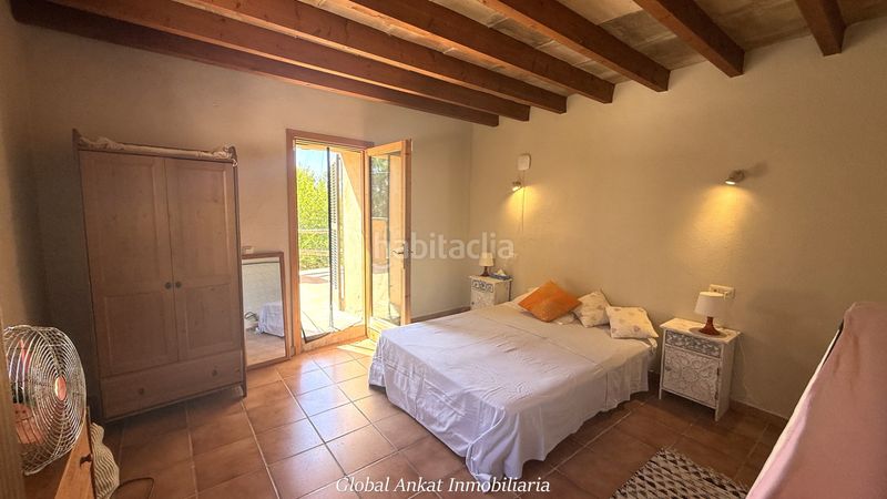 Foto f1fc5411-fc58-4e05-a467-c8bea520f689. Masía exclusiva finca rústica tradicional con piscina y casa de invitados a minutos (ref. f2087) en Santanyí