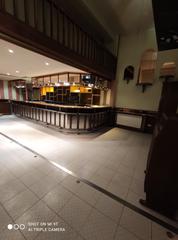 Local commercial  Calle de clunia. Local de 82 metros en cota cero y 60 metros doblado haciendo un