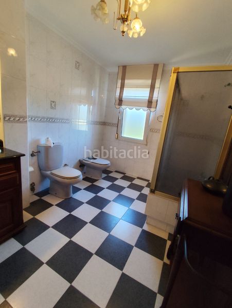 Foto 3f760667-0473-4832-aab3-2f00fa9bdb37. Xalet amb xemeneia calefacció aparcament piscina a Bareyo