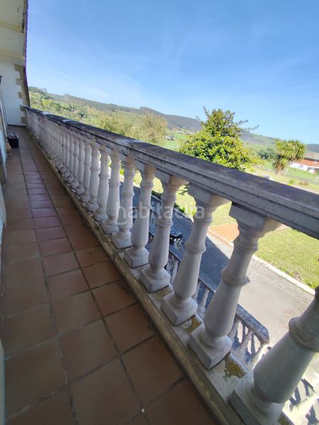 Foto e0e6465b-24eb-4452-bceb-ceecf4bc479b. Xalet amb xemeneia calefacció aparcament piscina a Bareyo