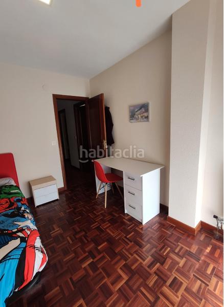 Foto f03e614c-4c3d-4fc0-96b6-55ee5cdcd179. Alquiler piso en calle las rebolledas 2 piso completo o por habitaciones en Burgos