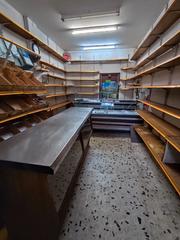 Local commercial  Calle rey don pedro. Local junto avenida del cid