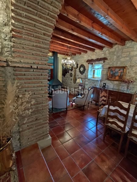 Foto d1d3031c-ac41-489b-916e-a6c725d9949a. Casa amb xemeneia calefacció aparcament piscina a Quintanillas (Las)