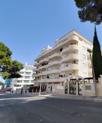 Apartament  Avenida del mar. Es | lujo junto a puerto marina: 2 hab, terraza, garaje y jacuzz