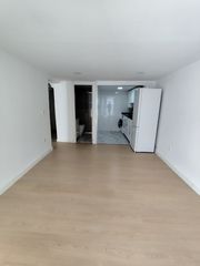 Location Appartement  Calle sombrerería. Casco antiguo