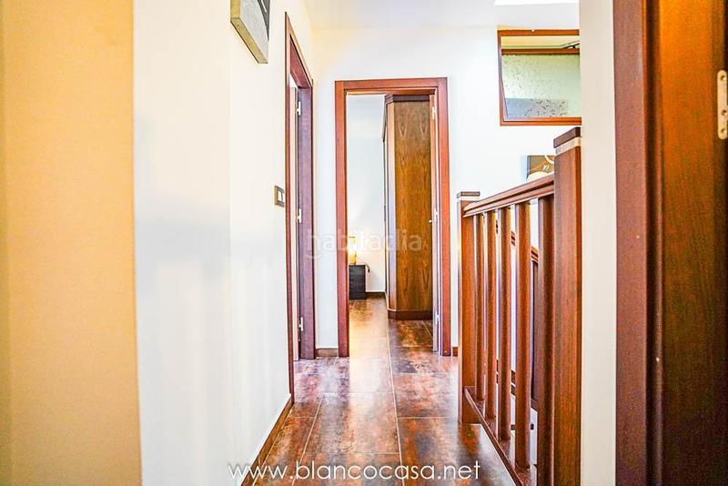 Foto 36dbf187-6cdc-48f8-a782-214bed986962. Haus mit heizung in Vimianzo