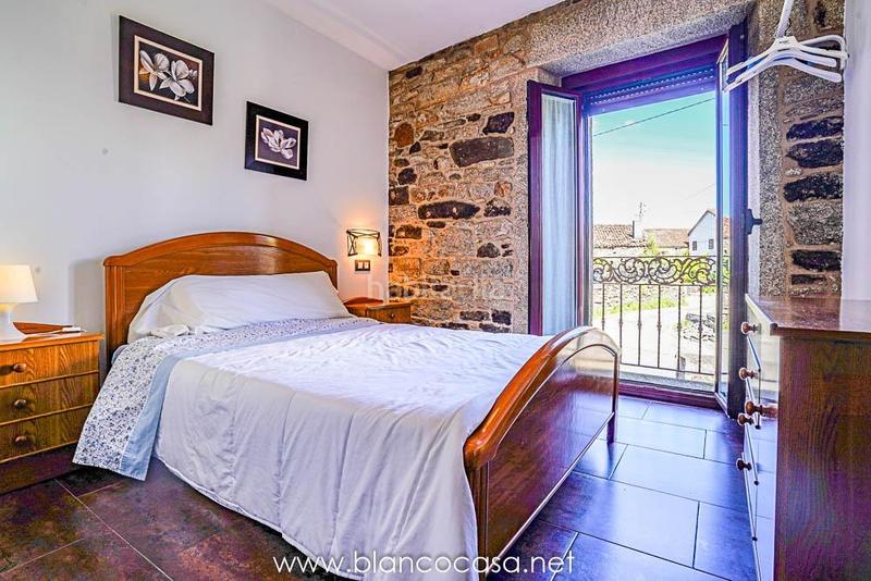 Foto c1994262-184e-44a7-9147-fd34d5ce9a14. Haus mit heizung in Vimianzo