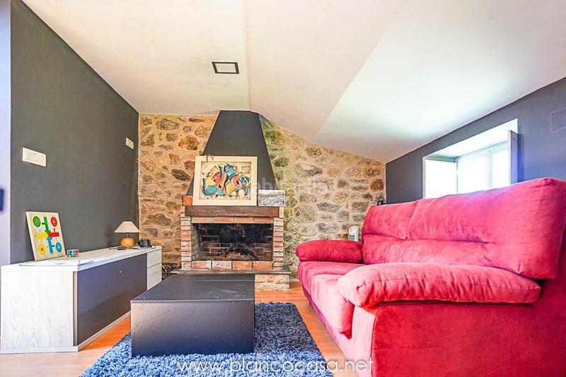 Foto 1fb3d105-8d3d-468b-86e8-092f4771662e. Casa amb calefacció a Ponteceso