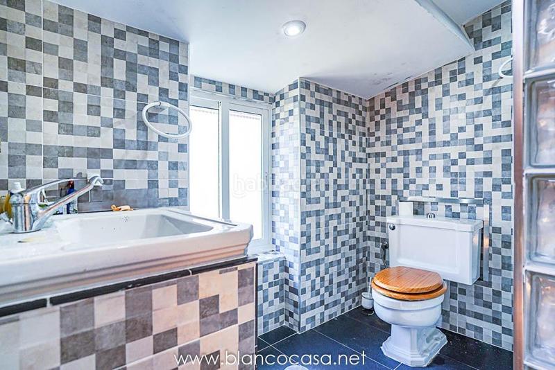 Foto 7e8bb4b4-f8cf-472f-931b-987359828aff. Casa amb calefacció a Ponteceso