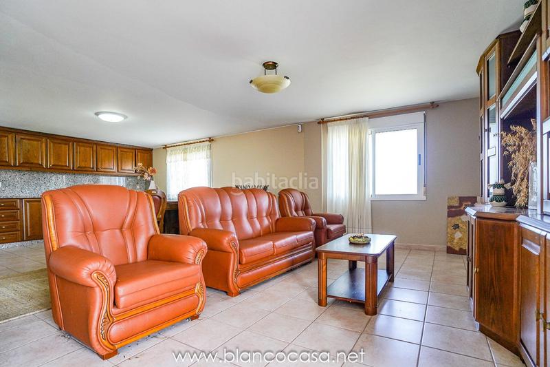 Foto 341f820d-beeb-4717-aa0e-29dfbfaf7c13. Casa tu refugio perfecto en seiruga espaciosa casa con terreno y con vistas al mar !! en Malpica de Bergantiños