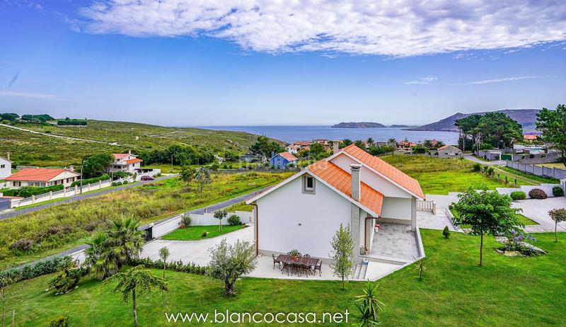 Foto 3f461c52-38c0-49b8-93e4-2729388871b9. Casa tu refugio perfecto en seiruga espaciosa casa con terreno y con vistas al mar !! en Malpica de Bergantiños