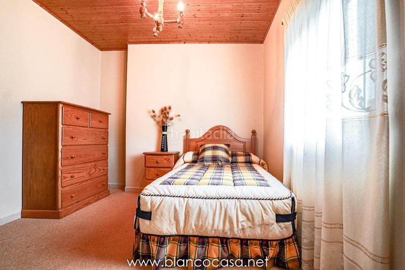 Foto 3f4dff71-01d8-4f28-9201-07a717d3f1b0. Casa tu refugio perfecto en seiruga espaciosa casa con terreno y con vistas al mar !! en Malpica de Bergantiños