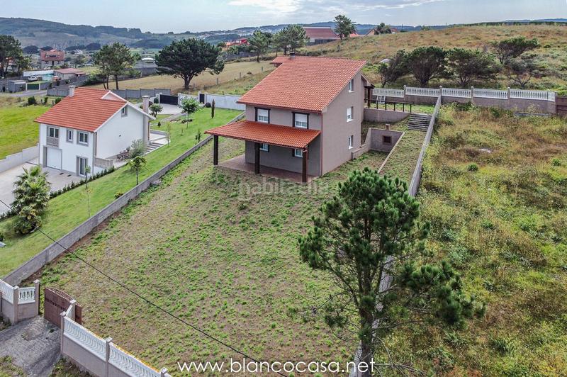 Foto 42d8a1e2-2980-483c-81cd-4ebf52d034d5. Casa tu refugio perfecto en seiruga espaciosa casa con terreno y con vistas al mar !! en Malpica de Bergantiños