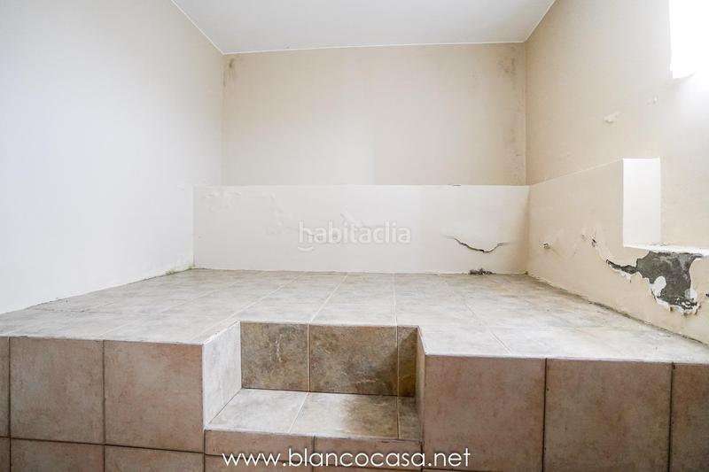 Foto 44d4a9f8-d277-4a78-8e9f-65455bfe85cd. Casa tu refugio perfecto en seiruga espaciosa casa con terreno y con vistas al mar !! en Malpica de Bergantiños