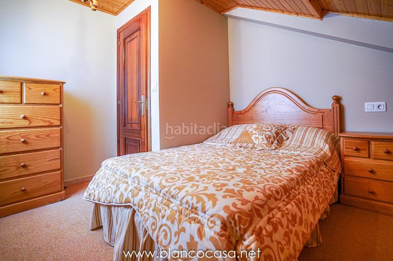 Foto 71d5d0e0-fd00-4332-a4ab-cc9da347a75e. Casa tu refugio perfecto en seiruga espaciosa casa con terreno y con vistas al mar !! en Malpica de Bergantiños