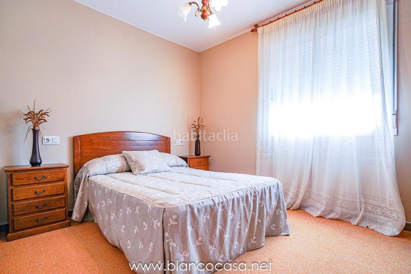 Foto bb581d36-8d2a-4ac3-8f57-be37b94d206e. Casa tu refugio perfecto en seiruga espaciosa casa con terreno y con vistas al mar !! en Malpica de Bergantiños