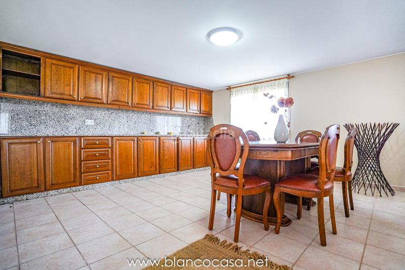 Foto f4bce35e-b162-4871-9b7e-e4c2874caae1. Casa tu refugio perfecto en seiruga espaciosa casa con terreno y con vistas al mar !! en Malpica de Bergantiños