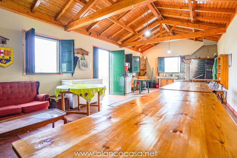 Foto 3c6ad428-35ca-473d-860e-e38dbef28aeb. Finca rústica a Zas