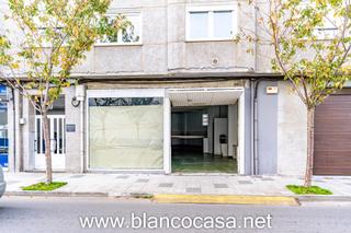 Lloguer Local Comercial a Carballo. Oportunidad de alquiler en pleno centro de carballo!