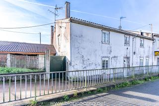 Casa a Laracha. Casa para reformar en a laracha