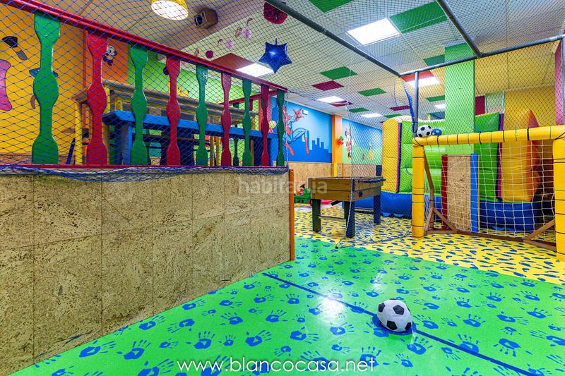 Foto 09469f36-fae3-4b97-a667-886c107f7c99. Location local commercial dans Carballo