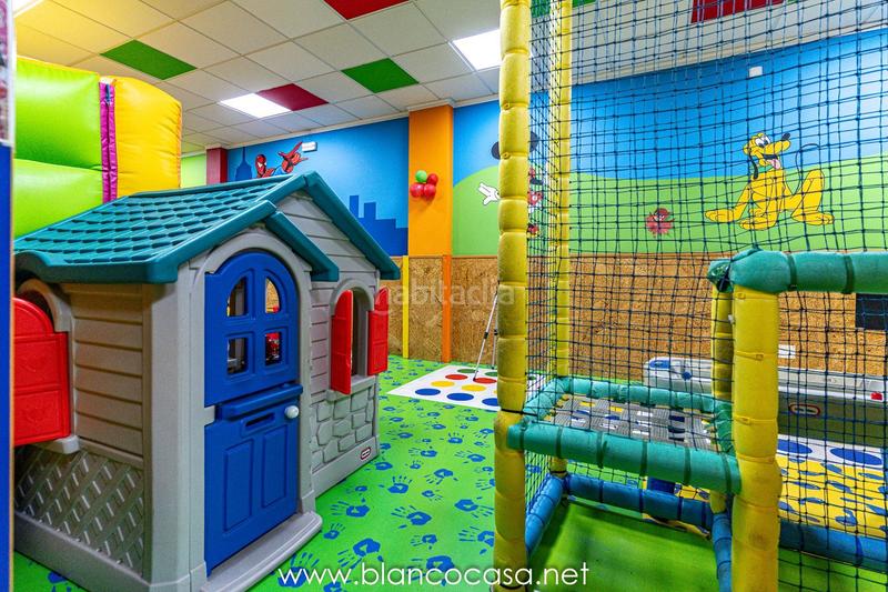 Foto 4afafd6f-80b9-448c-8bf9-5d7e28874bbc. Location local commercial dans Carballo