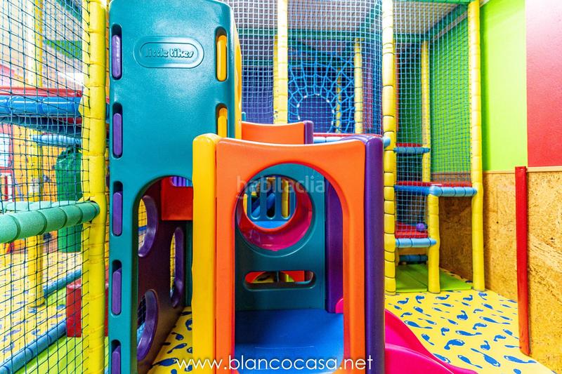 Foto 6d7f898b-35aa-4f12-9c06-d5cd5e9b658b. Location local commercial dans Carballo