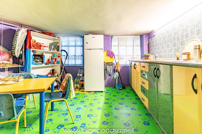 Foto b3924273-ae04-4e41-9a5b-14b293d42ae9. Location local commercial dans Carballo