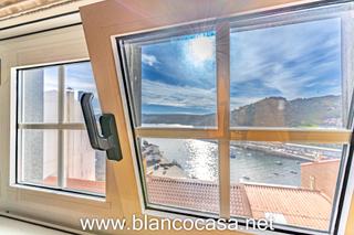 Maison à Malpica de Bergantiños. Casa en malpica de bergantiños con vistas al mar ,espacio increí