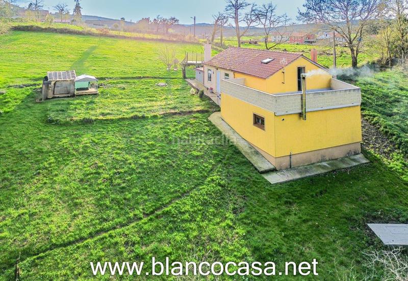 Foto ad31255a-a585-4440-bfb2-64b8cee2fcbb. Casa  con terraza y terreno a coruña por tan solo 69.990 ! en Ponteceso