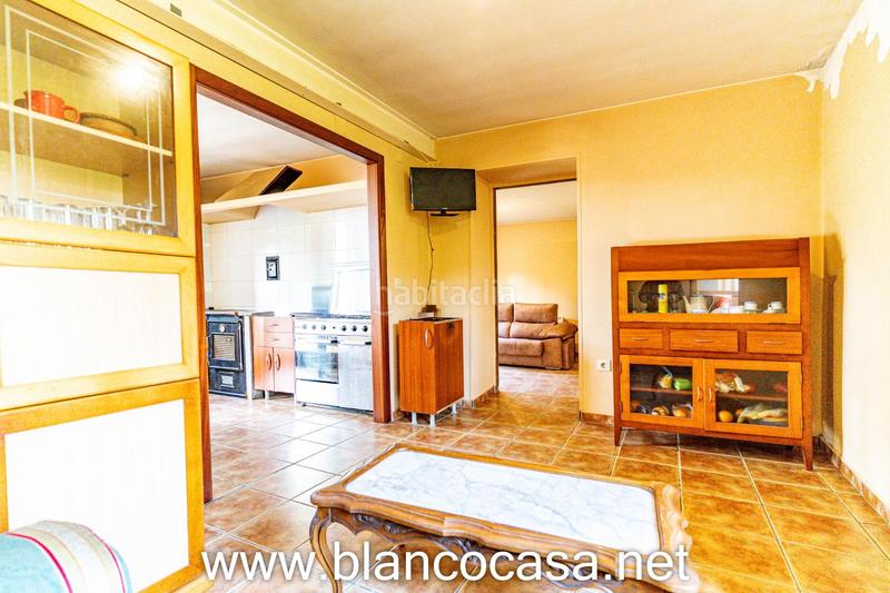 Foto c391188c-38c4-4119-9cf5-33f828a5ca43. Casa  con terraza y terreno a coruña por tan solo 69.990 ! en Ponteceso