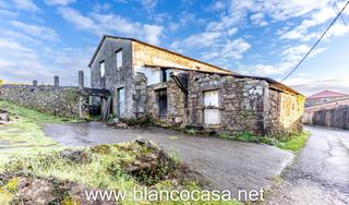 Casa a Corgo (O). Cojunto de casas con terreno para reformar en cerceda a coruña