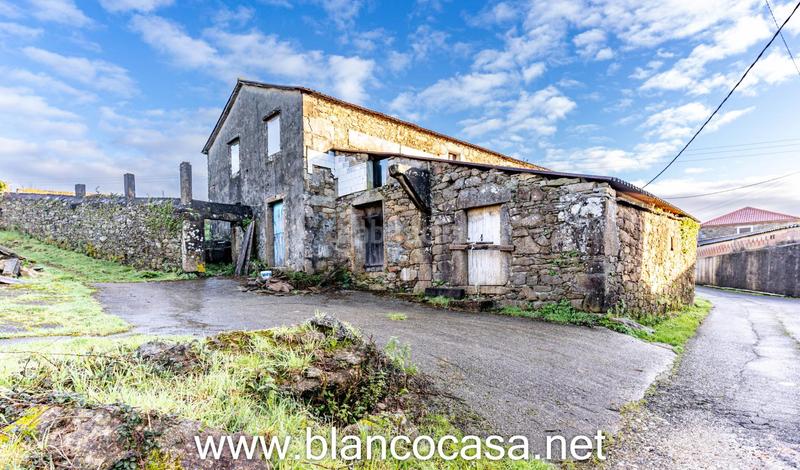 Foto 246cf6dd-ebe1-41a5-b982-5ce62578e254. Casa in Corgo (O)