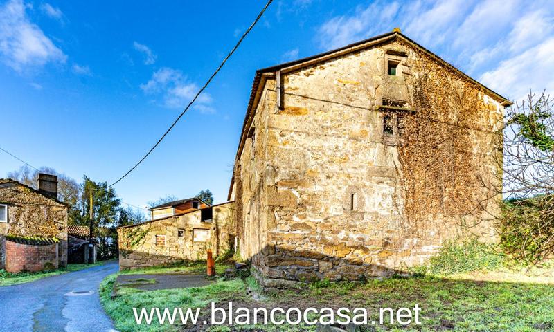 Foto ca5007bf-f72a-469a-89fd-41d917aabc15. Casa in Corgo (O)