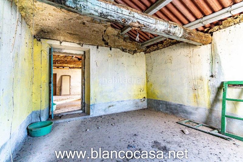 Foto f704627d-bb14-41cd-ba2b-104f5dba68f3. Casa in Corgo (O)