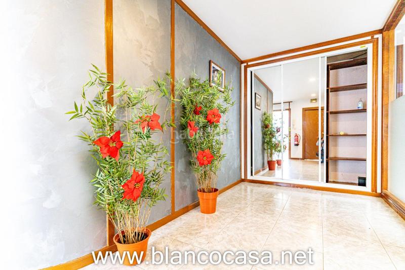 Foto 47debcf9-7d18-4748-97bc-8baba85ab7b2. Miete büro in Carballo