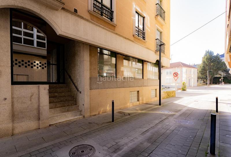 Foto 203ad349-a57e-4c67-99cb-8d37ac16f927. Local comercial local en 1 planta en pleno centro tu próximo negocio empieza aquí! en Carballo