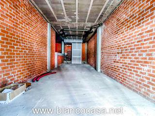 Business premise in Carballo. Oportunidad! local en venta en gran vía  carballo