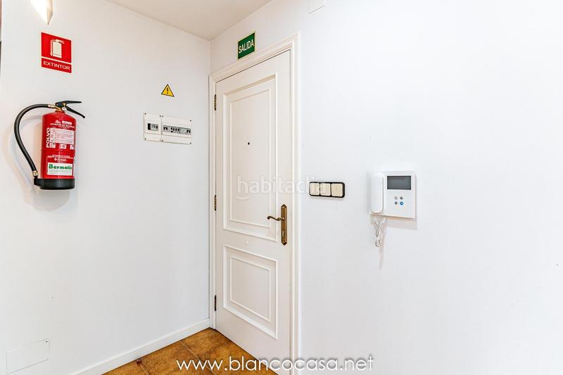 Foto 5a8679a9-9932-4770-be94-81385346b820. Miete büro mit heizung in Carballo
