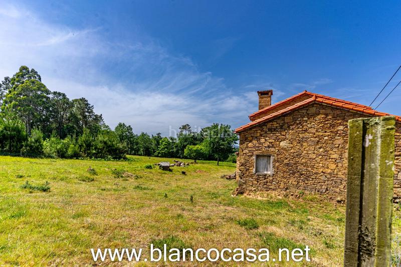 Foto f4c92f16-6c22-4a05-a1b3-7433ce712c16. Casa  para rehabilitar y con 6.676m2 de terreno con proyecto iniciado en sofán a coruña! en Carballo