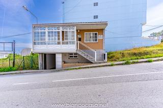Maison à Malpica de Bergantiños. Casa cerca del mar en malpicaa coruña  con terraza y dos plantas