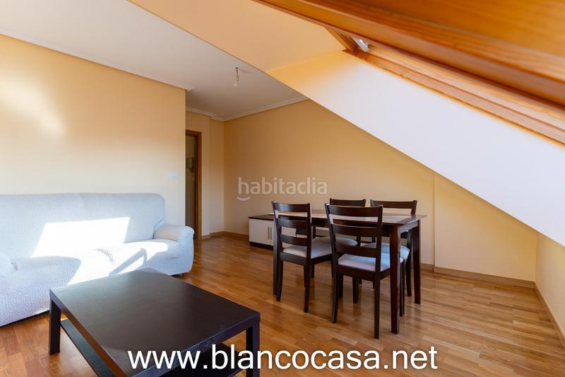 Foto 048f4502-af4a-4028-b2b2-25b81eea17a1. Piso precioso ático en venta !!! en Carballo