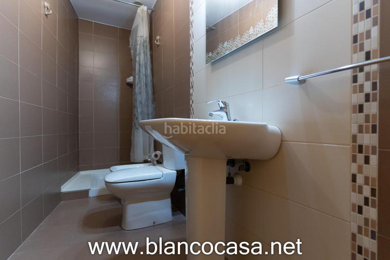 Foto 3effc438-6f53-46c9-b922-ee54a8a4e030. Piso precioso ático en venta !!! en Carballo