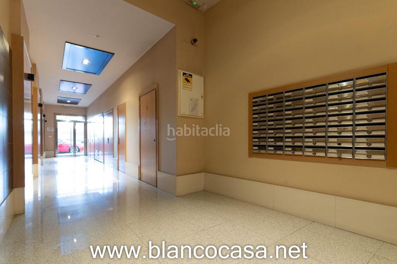 Foto 5c9860c2-7ff0-4ca2-ba36-f2afa58495f2. Piso precioso ático en venta !!! en Carballo