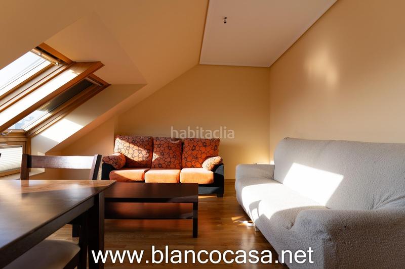 Foto c536e0c5-c934-4df9-9952-7c2bee8bca52. Piso precioso ático en venta !!! en Carballo